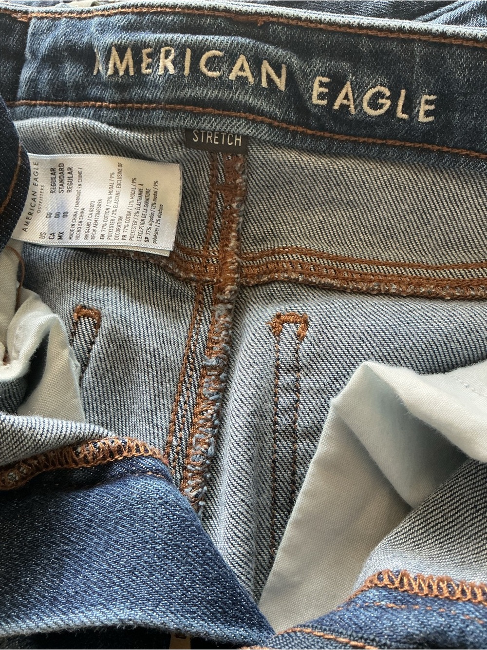 American Eagle Outfitters Dark Blue Ripped Skinny Jeans - Picture 3 of 3